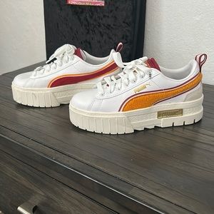 Puma sneakers